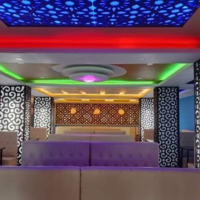 New Holiday Inn Restaurant
